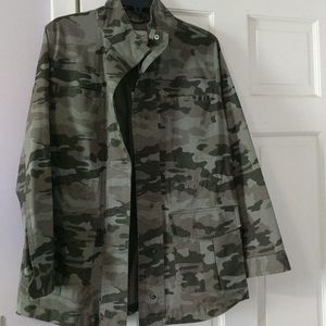 Camouflage utility/anorak jacket